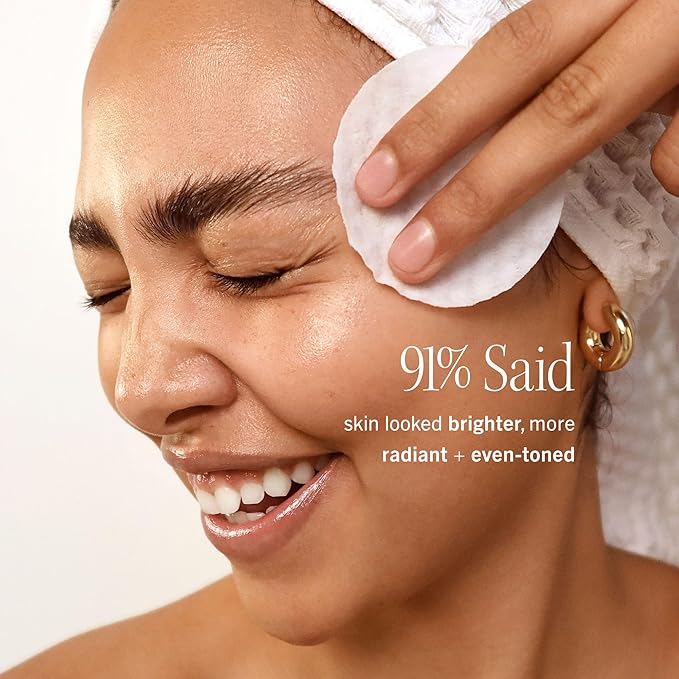 First Aid Beauty - Facial Radiance Pads with Glycolic & Lactic Acids, Daily Exfoliating Pads with AHA, Visibly Smaller Pores, Help Tone & Brighten Skin, One-Step Makeup Prep, Compostable, 28, 3ct