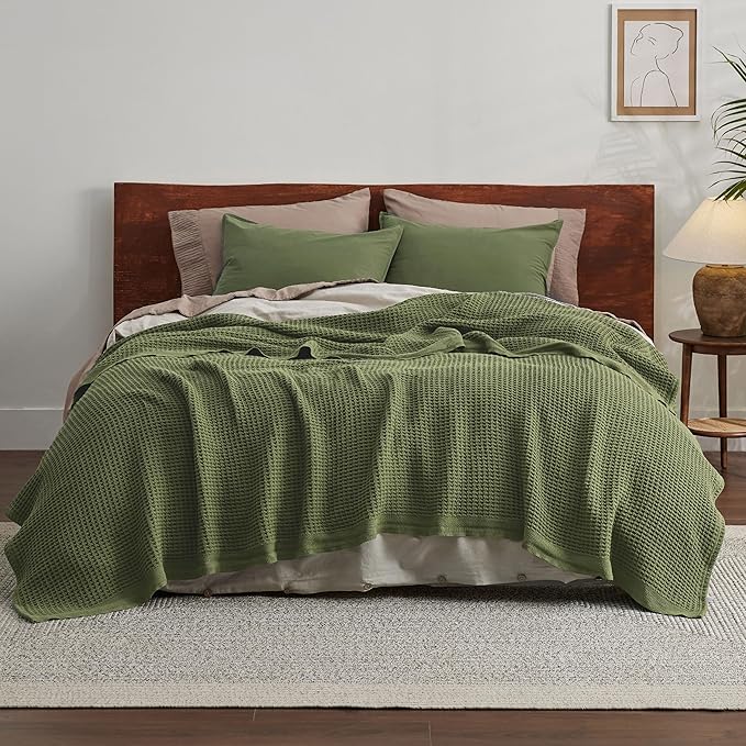Bedsure 100% Cotton Blanket Queen Size for Bed - Breathable and Soft, Waffle Weave Blanket for Summer Spring, Olive Green, 90x90 Inches